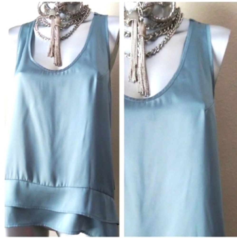 Apostrophe Fluid Sleeveless Relaxed Tiered Ruffled Hemline Tunic Top